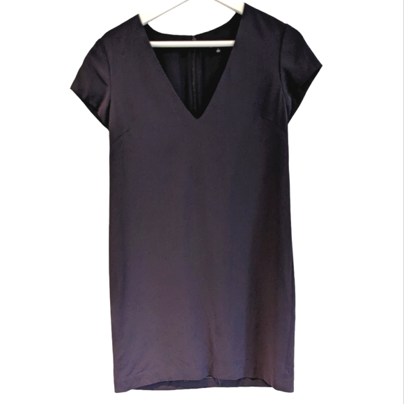 Aritzia BABATON Jameson Dark Purple Shift Mini Dress size 2 - Picture 1 of 8